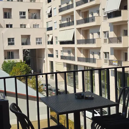 Golden Space 3 * Tirana